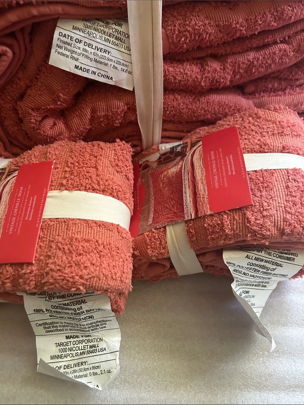 Opalhouse Jungalow F/Q Vintage Chenille Apricot Quilt and Shams Set